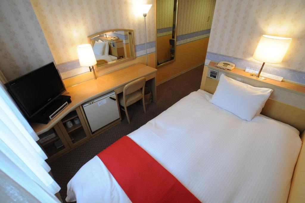 Oita Regal Hotel Room photo